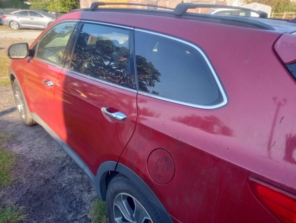 2013 Hyundai Santa Fe GLS's photo